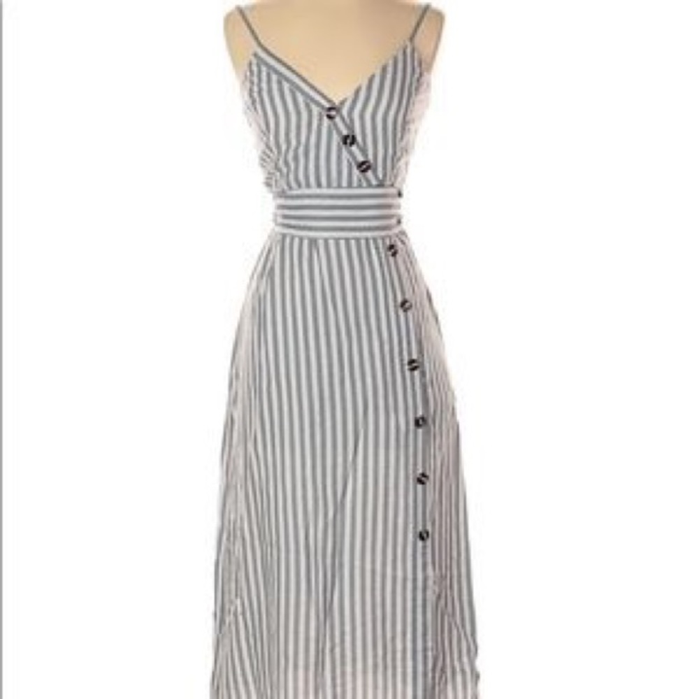 Essue Casual Dress